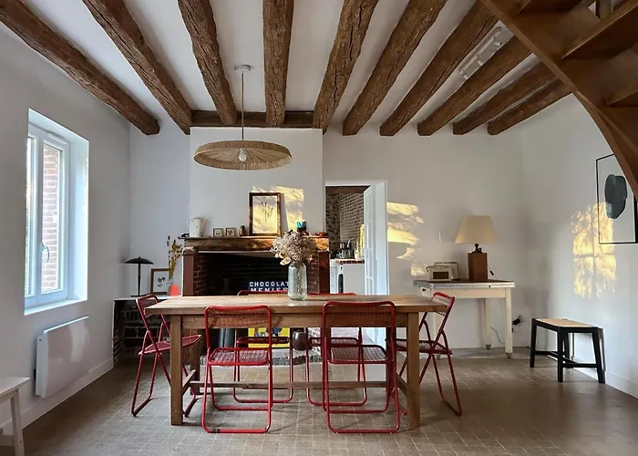 Hébergement de vacances Longère D Architecte Calme Et Charme Rural